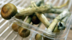 [股票配资资金步骤]瑞信走到悬崖边？一年期CDS报价逼近1000基点CDS曲线严重倒挂